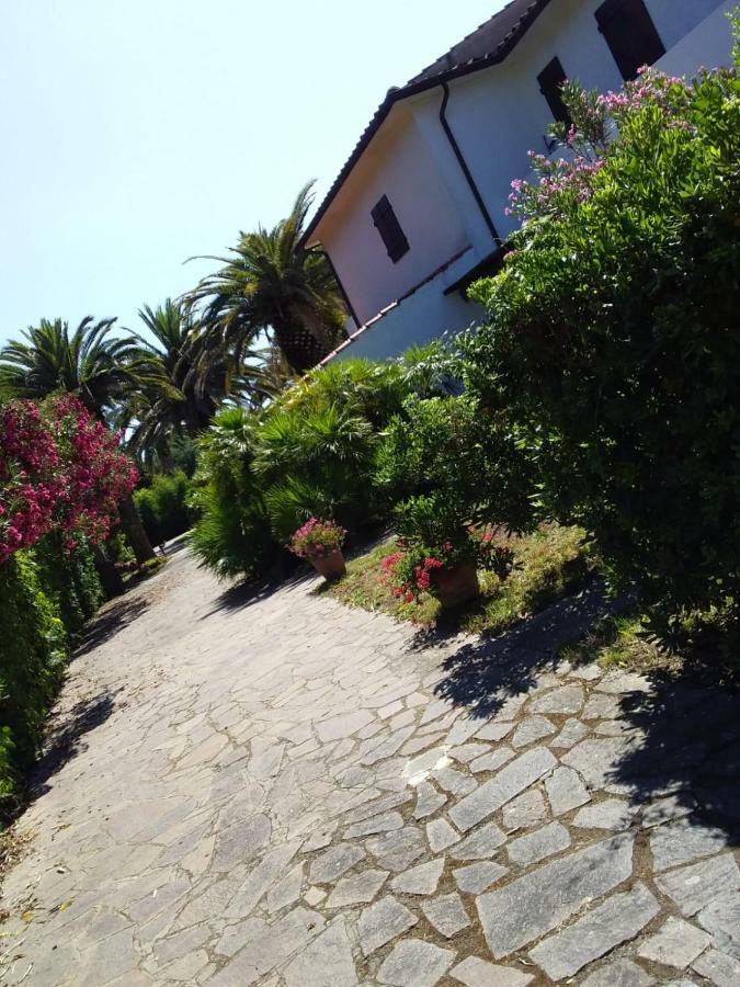 Le Palme Apartment Capoliveri  Exterior photo